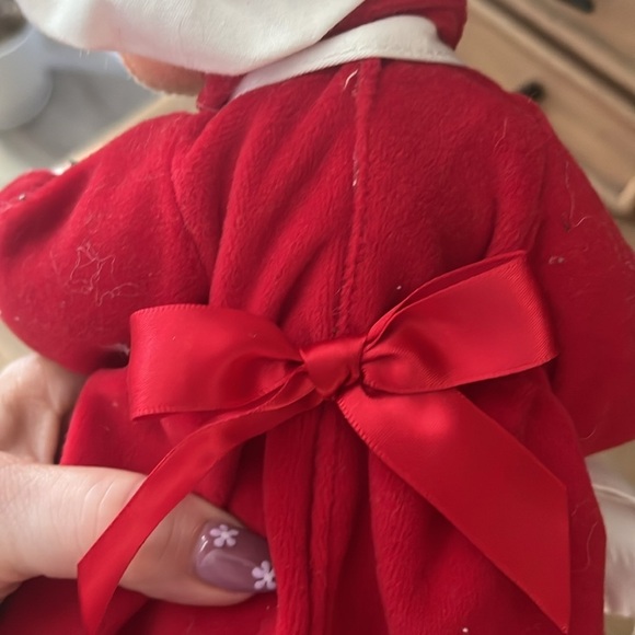 Annalee Mrs. Santa Chef Holding Popcorn Garland 12” From 2011 Cooking Kitchen - Picture 7 of 10